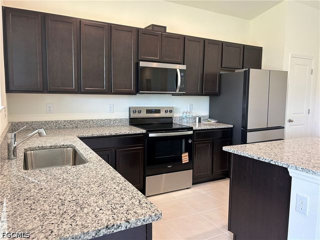 6548 Estero Bay DR, Fort Myers, FL 33908