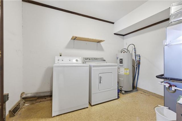 1074 S 240th Street, Pittsburg, KS 66762