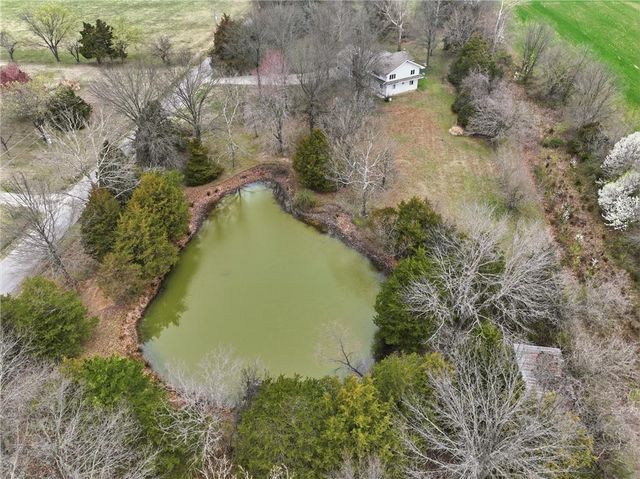 1074 S 240th Street, Pittsburg, KS 66762