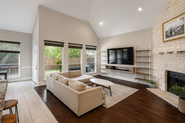 1720 Endicott Drive, Plano, TX 75025