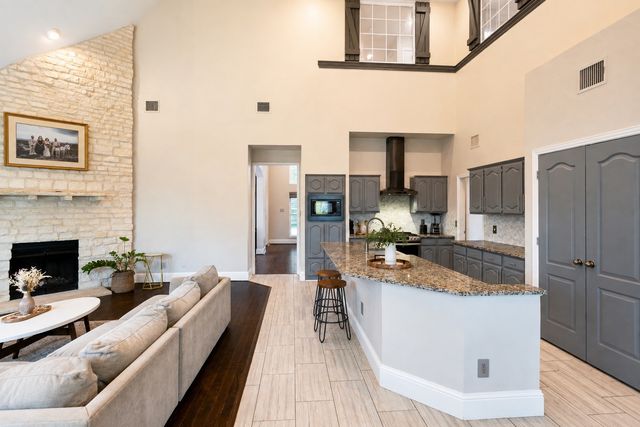 1720 Endicott Drive, Plano, TX 75025