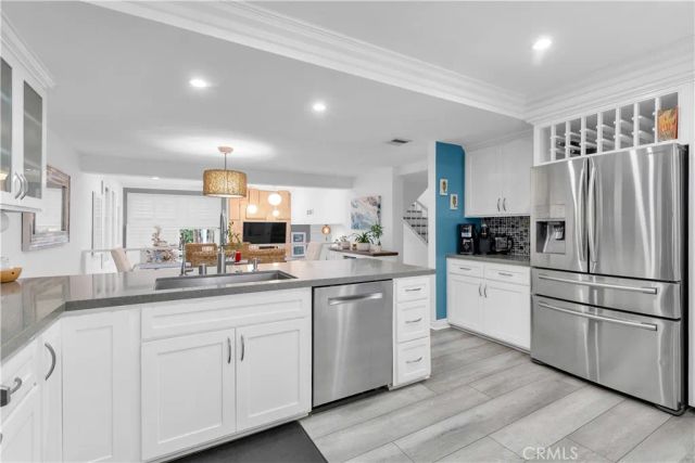 4758 La Villa Marina J, Marina Del Rey, CA 90292