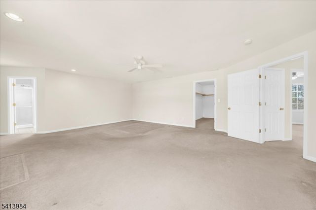 205 Hogan Ct, Bethlehem Twp., NJ 08802