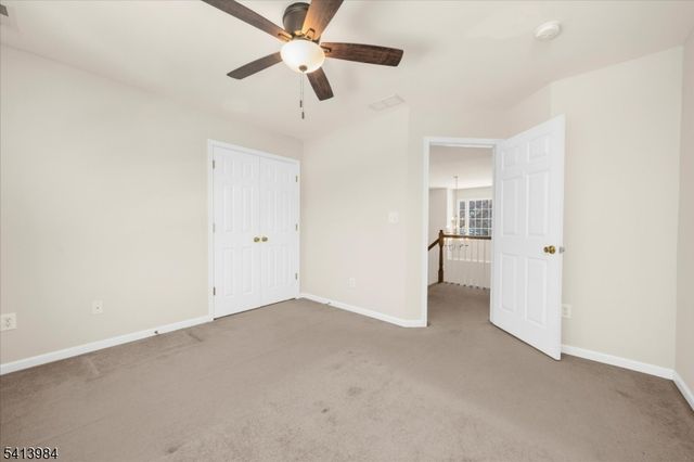 205 Hogan Ct, Bethlehem Twp., NJ 08802