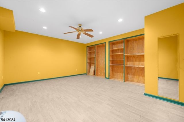 205 Hogan Ct, Bethlehem Twp., NJ 08802