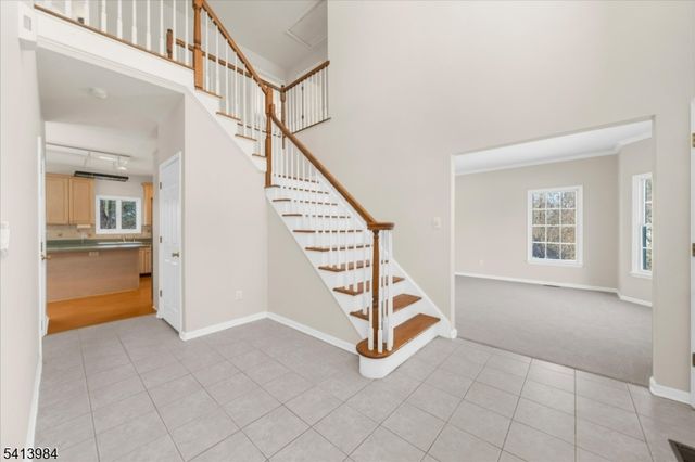 205 Hogan Ct, Bethlehem Twp., NJ 08802