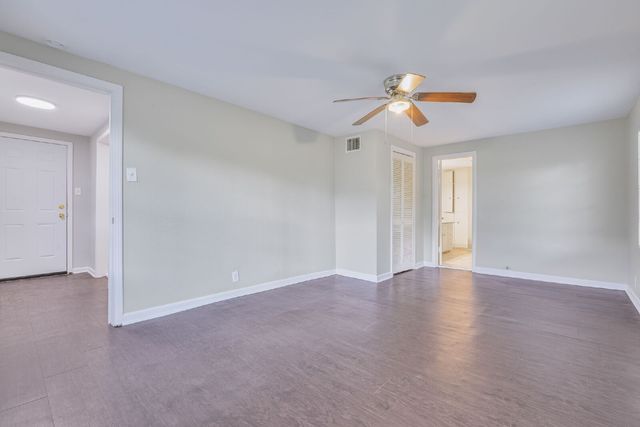 107 Windsor Court, Weatherford, TX 76086