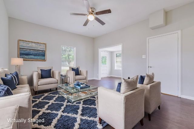 107 Windsor Court, Weatherford, TX 76086