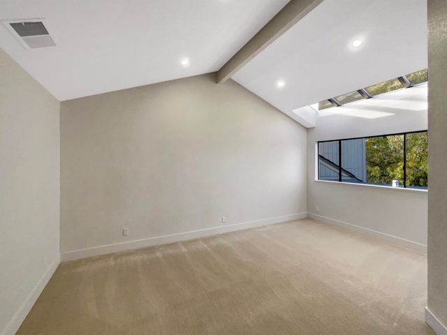 1861 Lamplight Ct, Walnut Creek, CA 94597