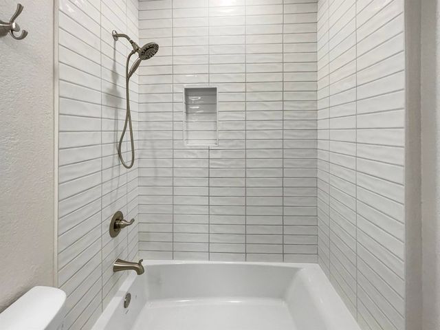 1861 Lamplight Ct, Walnut Creek, CA 94597