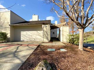 1861 Lamplight Ct, Walnut Creek, CA 94597