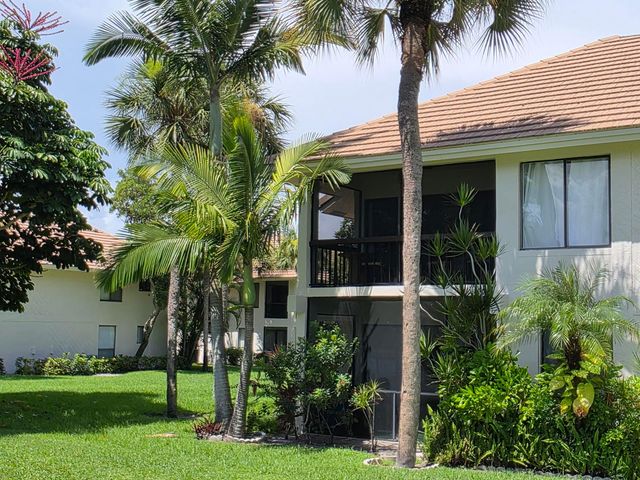 159 NW 70th Street 512, Boca Raton, FL 33487