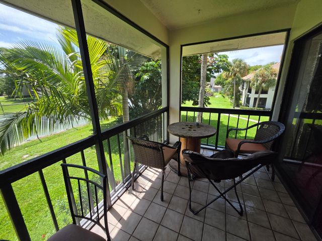 159 NW 70th Street 512, Boca Raton, FL 33487