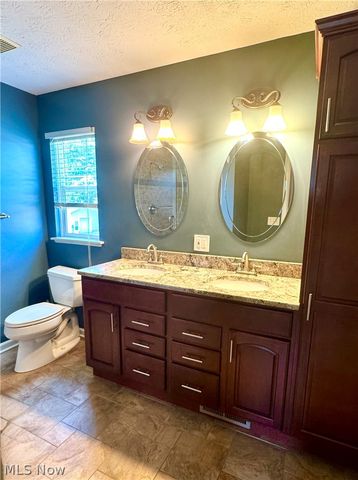 703 E Twinsburg Road, Northfield, OH 44067