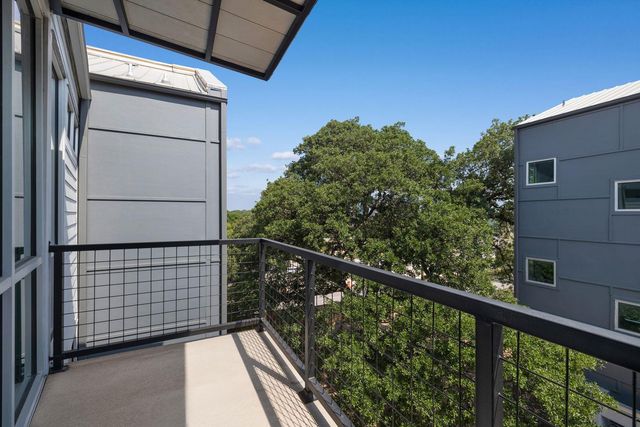 1500 Summit ST 5, Austin, TX 78741