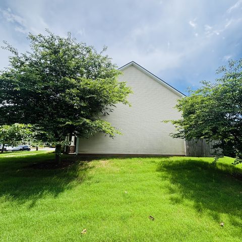 2369 New Holland Cir, Murfreesboro, TN 37128
