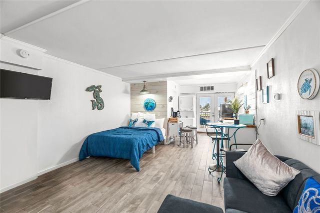 14300 S Padre Island Dr 136, Corpus Christi, TX 78418