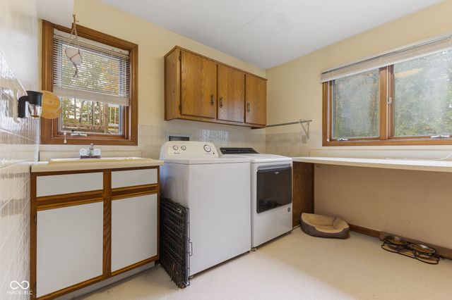 1505 Timber Lane, Greenwood, IN 46142