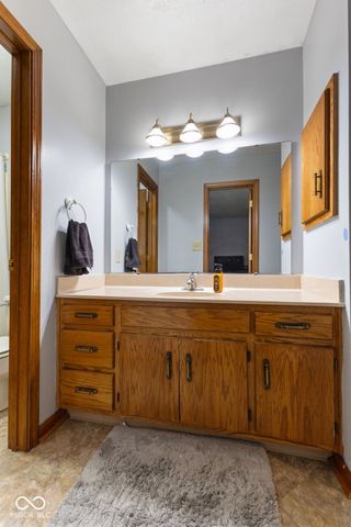 1505 Timber Lane, Greenwood, IN 46142