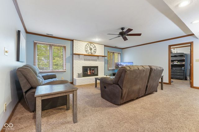 1505 Timber Lane, Greenwood, IN 46142