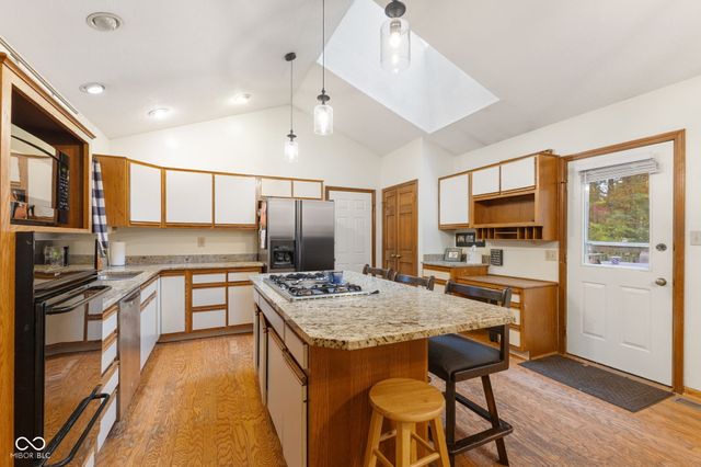 1505 Timber Lane, Greenwood, IN 46142