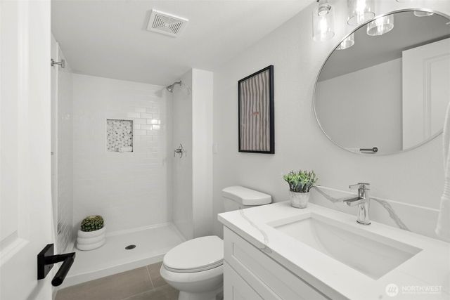 2511 Baymont Place, Bremerton, WA 98312