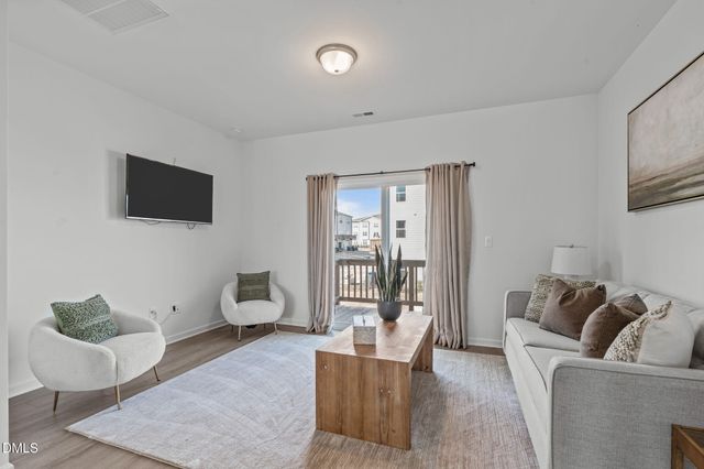 447 N Fisher Street, Raleigh, NC 27610