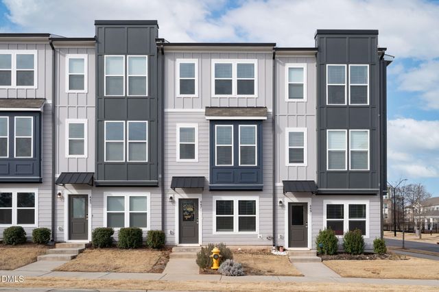 447 N Fisher Street, Raleigh, NC 27610