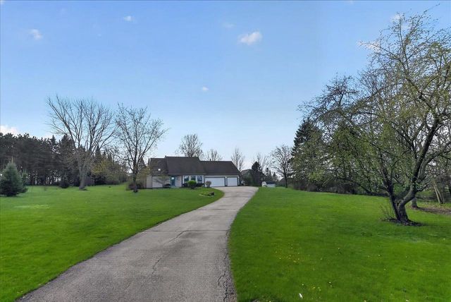 6841 Cross Country Road, Verona, WI 53593