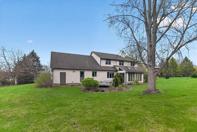 6841 Cross Country Road, Verona, WI 53593