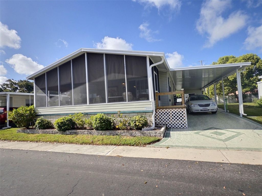 136 PINDO PALM STREET W, Largo, FL 33770