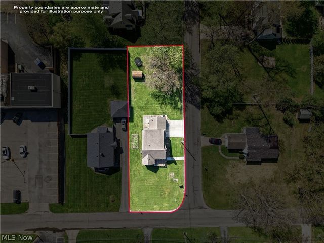 7202 Sheldon Avenue, Youngstown, OH 44512