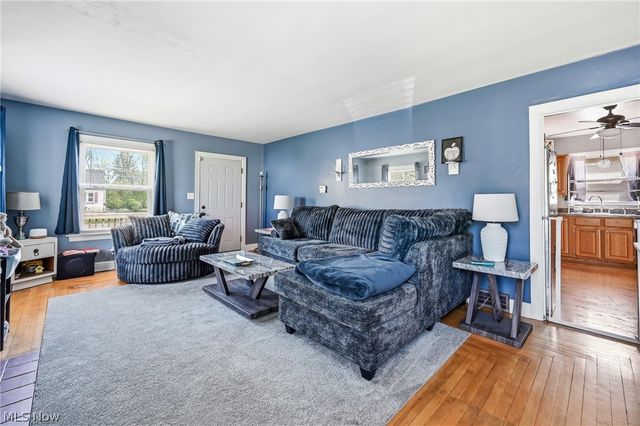 7202 Sheldon Avenue, Youngstown, OH 44512