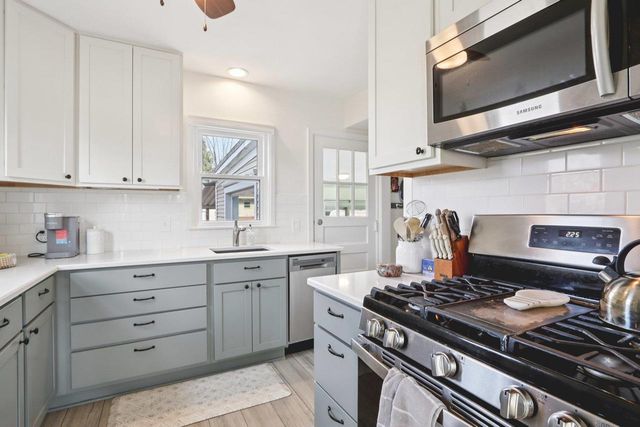 5528 Catfish Court, Waunakee, WI 53597