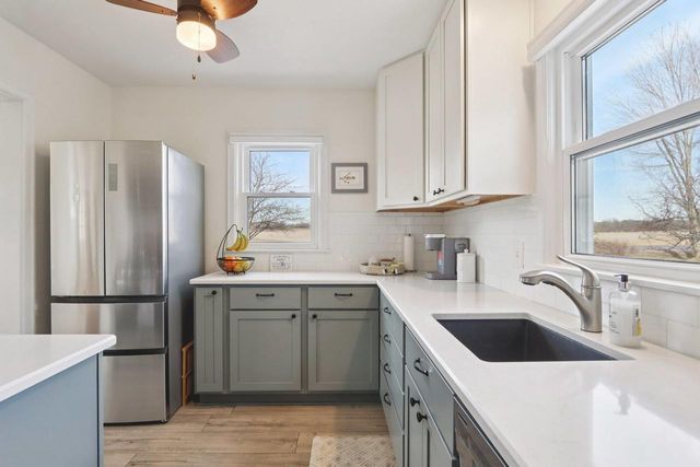 5528 Catfish Court, Waunakee, WI 53597