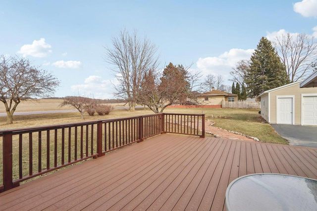 5528 Catfish Court, Waunakee, WI 53597