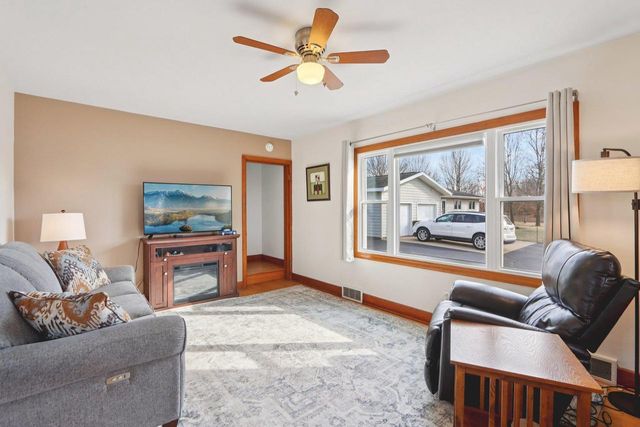 5528 Catfish Court, Waunakee, WI 53597