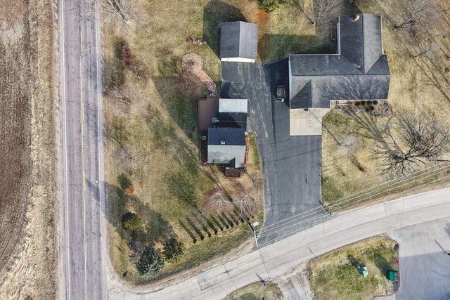 5528 Catfish Court, Waunakee, WI 53597