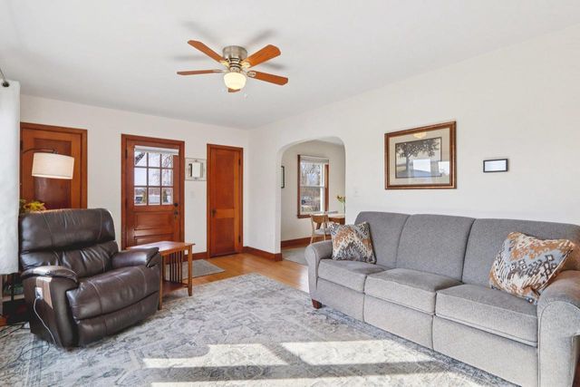 5528 Catfish Court, Waunakee, WI 53597