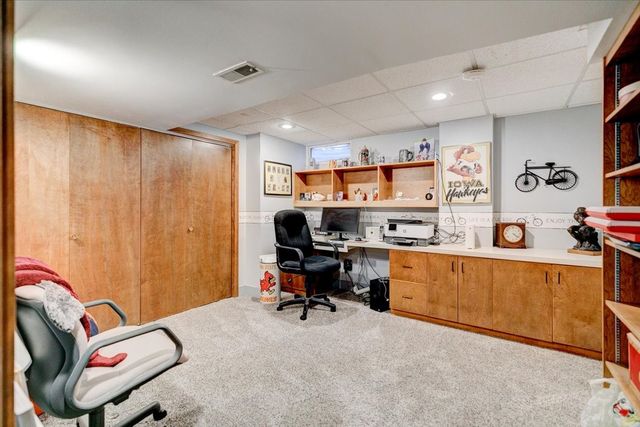 729 39th Street, West Des Moines, IA 50265