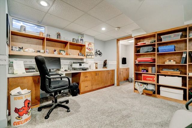 729 39th Street, West Des Moines, IA 50265