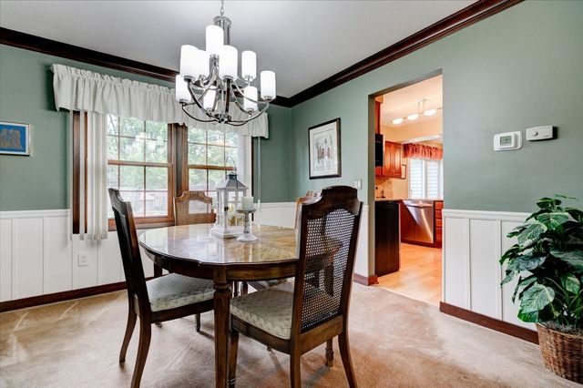 729 39th Street, West Des Moines, IA 50265