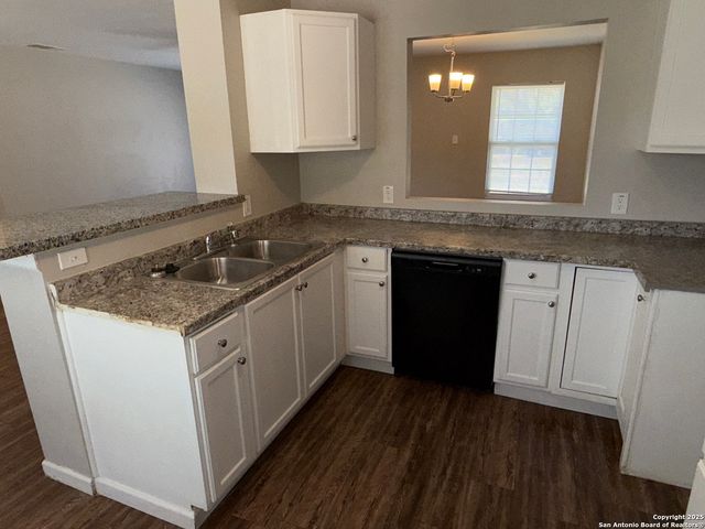 2627 Aiken, San Antonio, TX 78237