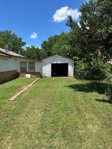 122 Erie Trail, Whitney, TX 76692
