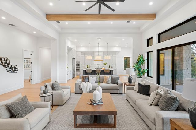 3920 Bankhead Rd, Loomis, CA 95650