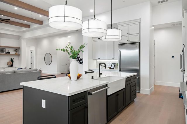 3920 Bankhead Rd, Loomis, CA 95650