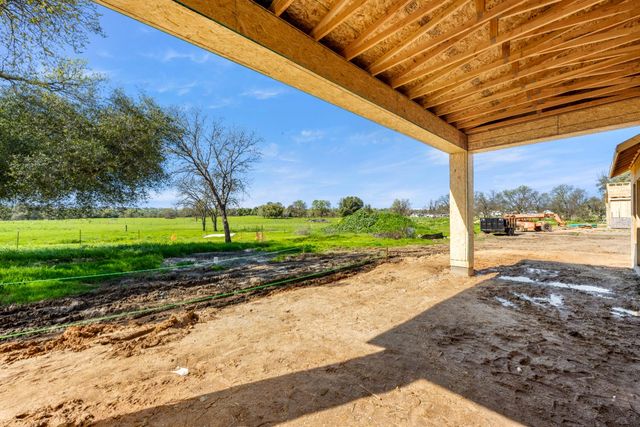 3920 Bankhead Rd, Loomis, CA 95650