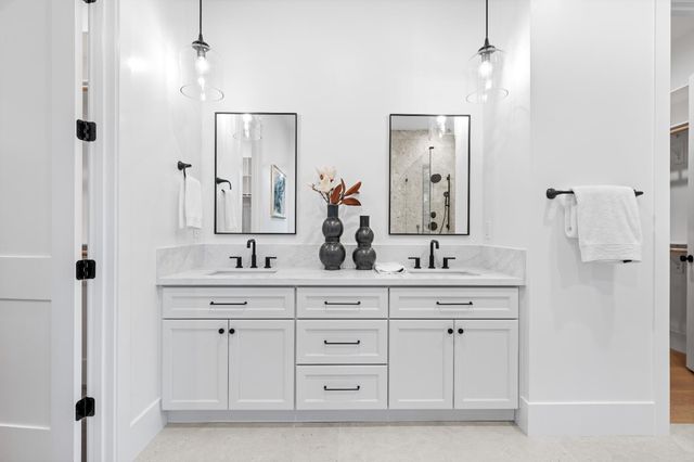 3920 Bankhead Rd, Loomis, CA 95650