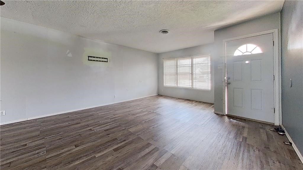 4245 Dody St, Corpus Christi, TX 78411 — photo 4