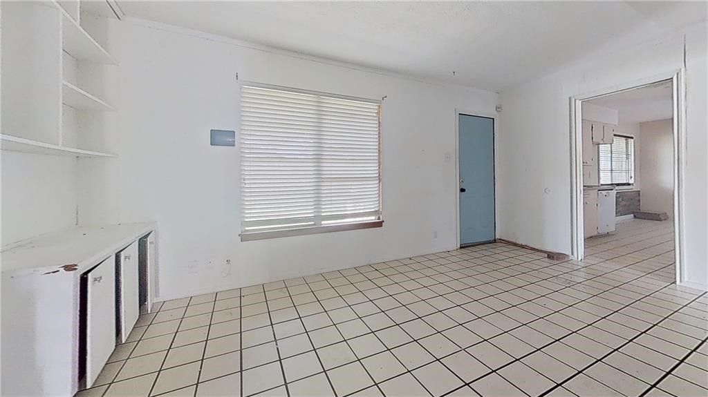 4245 Dody St, Corpus Christi, TX 78411 — photo 5